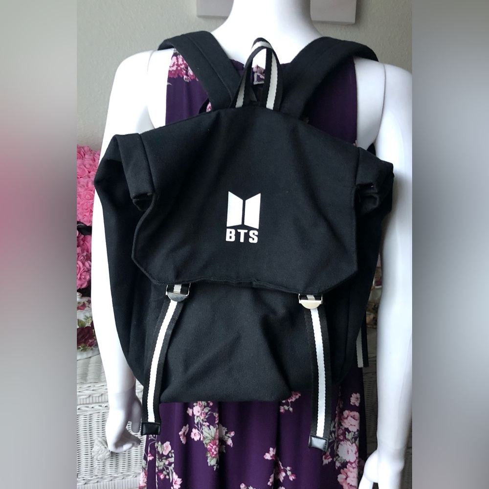 BTS K-Pop Band Canvas Back Pack in Black & White Size M 17”x14”x4”